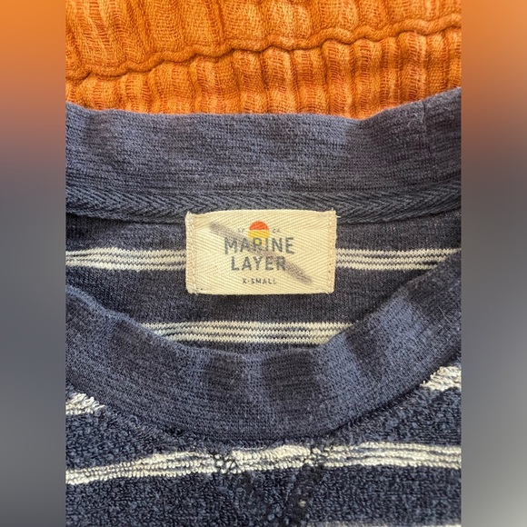 Marine Layer Britton saddle long sleeve navy and white striped crew, size XS - Picture 3 of 6